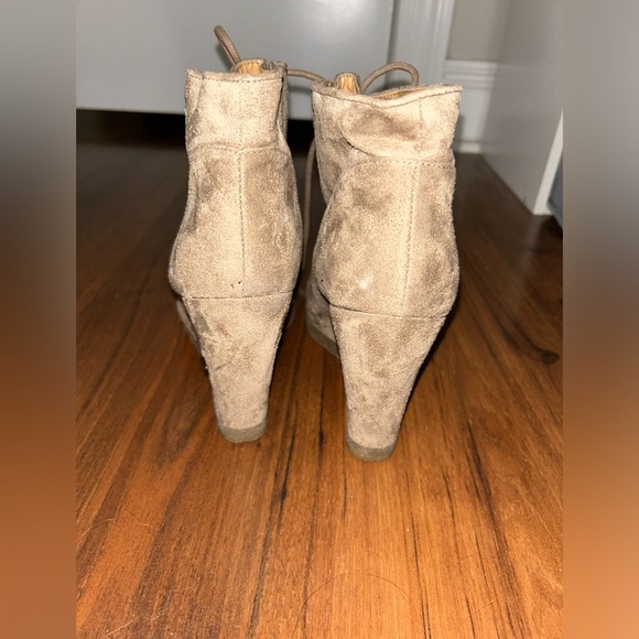 suede booties - Picture 5 of 6
